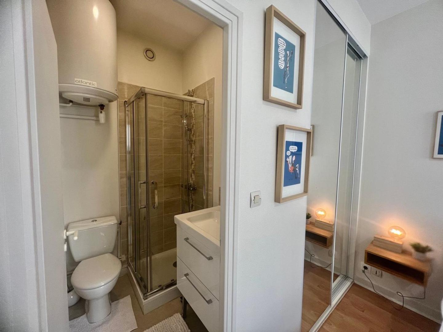 Appartement Le Petit Cosy - T2 En Hypercentre, Parking Prive Poitiers